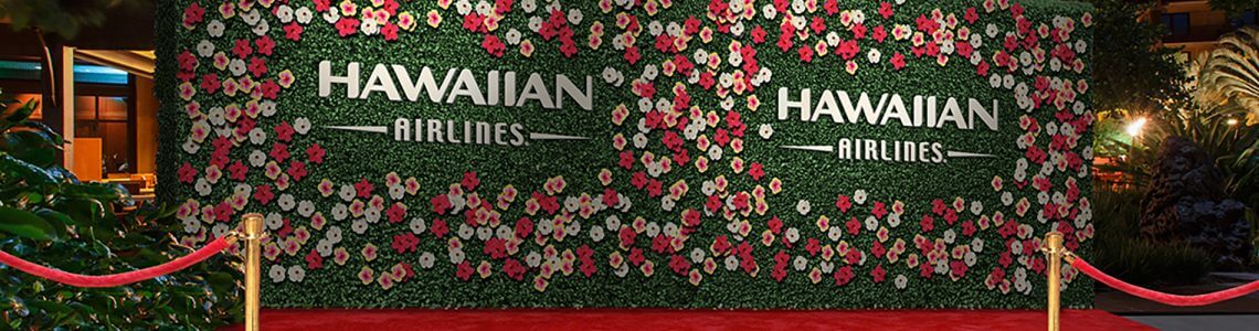 Hawaiian Airlines 3D hedge wall